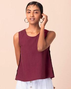 sleeveless side button blouse top