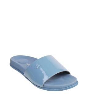 slides with open-toe