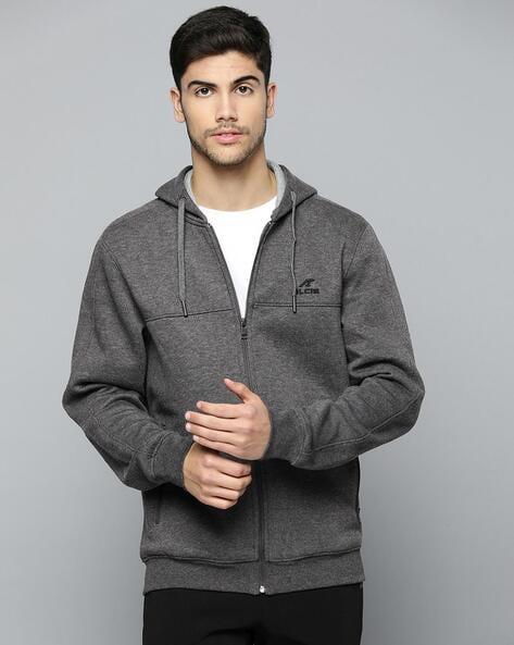 slim fit hooded jacket with zip-up pockets