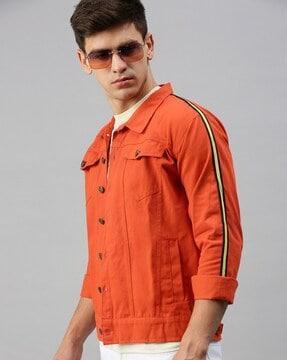 slim fit jacket with button closure