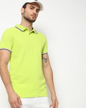 slim fit polo t-shirt with vented hemline