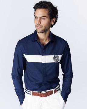 slim fit shirt with engraved panel
