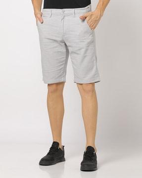 slim fit short with insert pockets