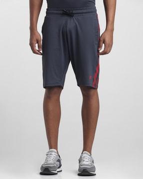 slim fit shorts with contrast taping