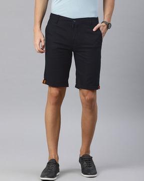 slim fit shorts with pockets
