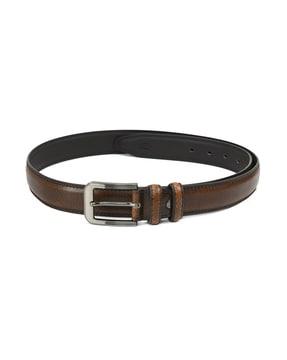 slim belt with buckle closure