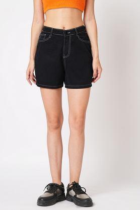 slim fit above knee blended fabric women's casual wear shorts - black