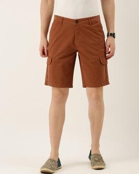 slim fit cargo shorts with insert pockets