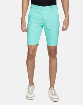 slim fit city shorts with insert pockets