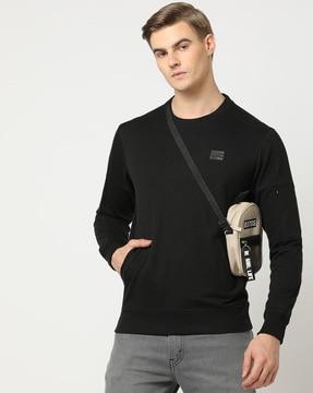 slim fit crew-neck sweatshirt with insert pockets
