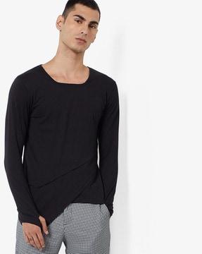 slim fit crew-neck t-shirt with layered hem