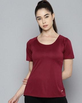 slim-fit crew-neck t-shirt