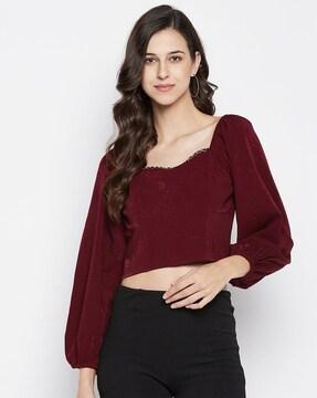 slim-fit crop top with full-length sleeves