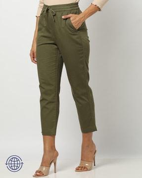 slim fit cropped pants