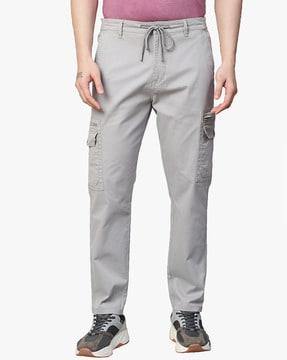 slim fit flat-front cargo pants with insert pockets