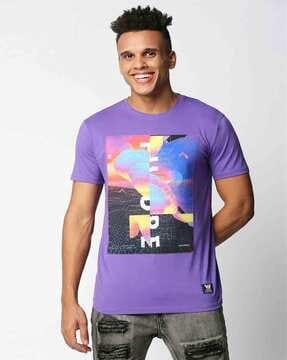 slim fit graphic print t-shirt with crew neck