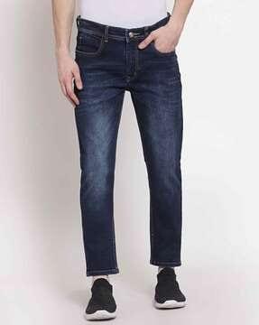 slim fit jeans with 5-pocket styling