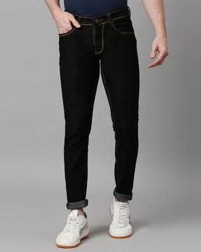 slim fit jeans with 5-pocket styling