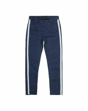 slim fit jeans with contrast tape