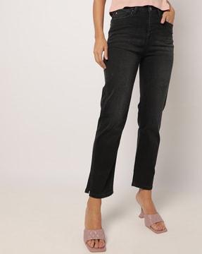 slim fit jeans with insert pockets