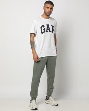 slim fit joggers with insert pockets