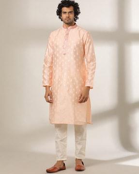 slim fit kurta with motifs