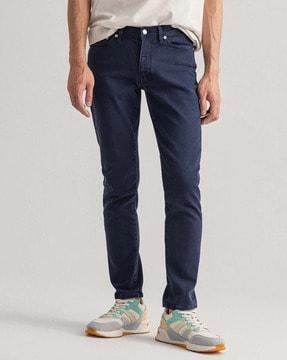 slim fit mid rise jeans