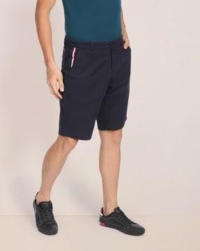 slim fit mid-rise shorts