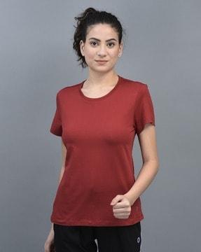 slim fit round-neck t-shirt