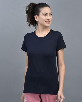 slim fit round-neck t-shirt