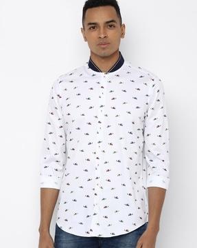 slim fit shirt with contrast band collar