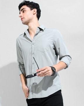 slim fit shirt with cutaway collar