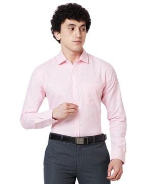 slim fit shirt with cutaway collar