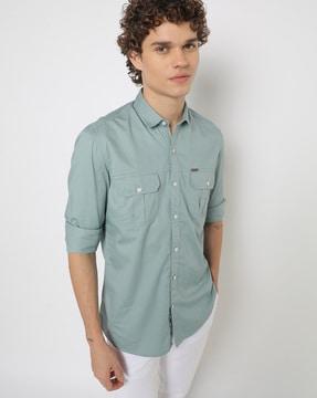 slim fit shirt with flap-button pockets