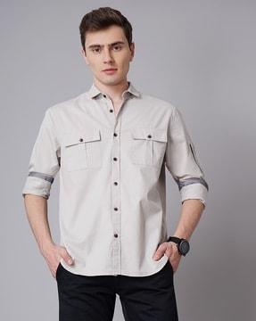 slim fit shirt with flap pockets