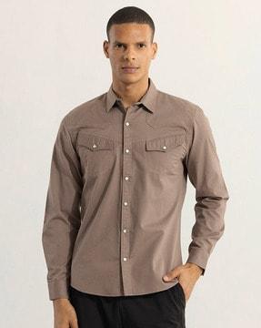 slim fit shirt with flap pockets