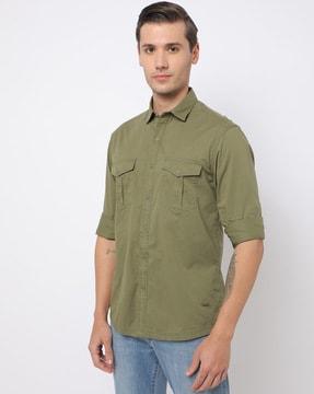 slim fit shirt with flat pockets