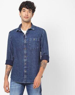 slim fit shirt with patch pocket