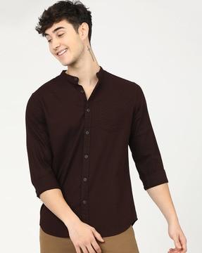 slim fit shirt with patch pocket