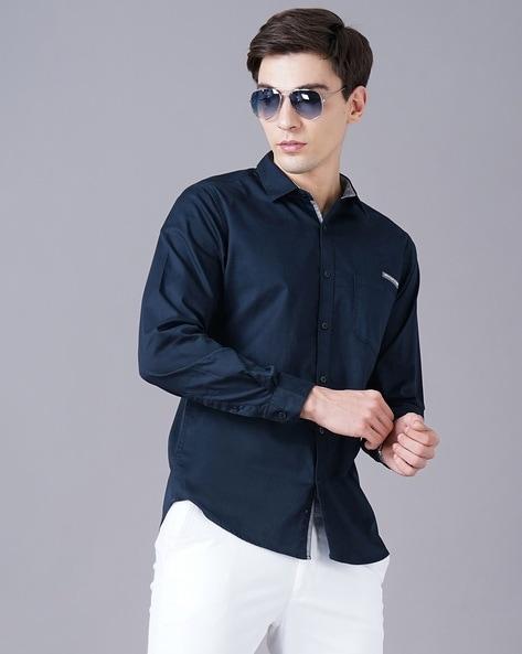 slim fit shirt with patch pocket