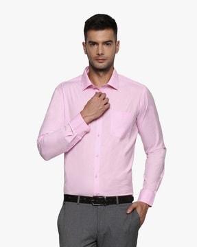 slim fit shirt with patch pocket