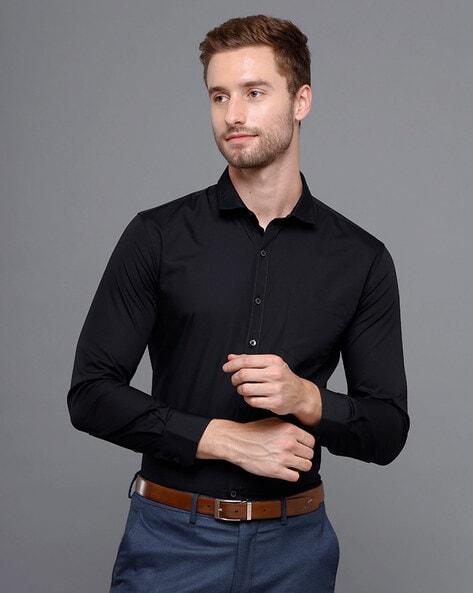 slim fit shirt with patch pocket