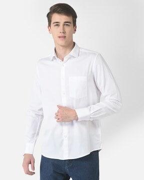 slim fit shirt with patch pocket