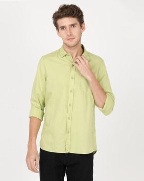 slim fit shirt with patch pocket