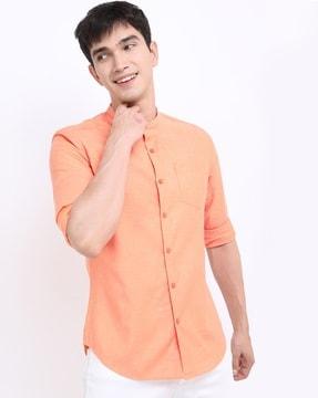 slim fit shirt with patch pocket