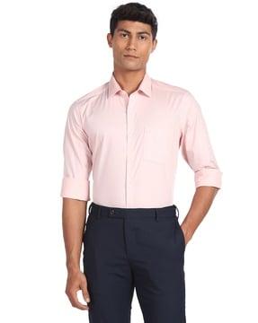 slim fit shirt with patch pocket