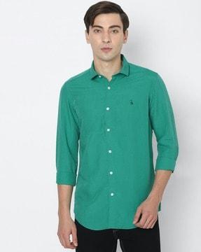 slim fit shirt with spread collar