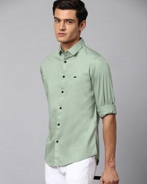 slim fit shirt with spread collar