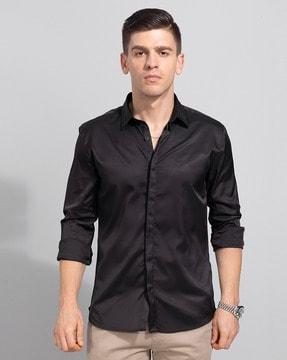 slim fit shirt with spread collar