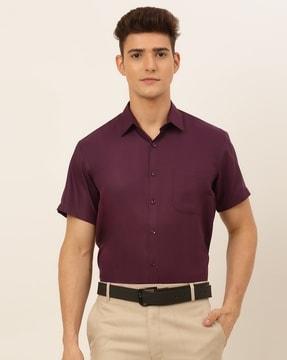 slim fit shirt with spread collar